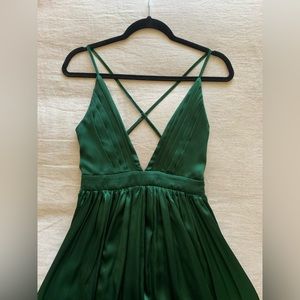 Windsor Formal Maxi Dress - Emerald Green - Size 6 - Worn Once